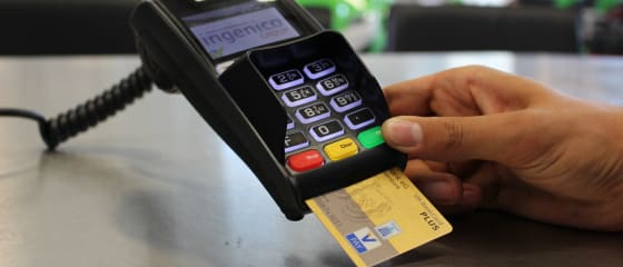 Befizetés és pénzfelvétel a MasterCard használatával az online kaszinókban